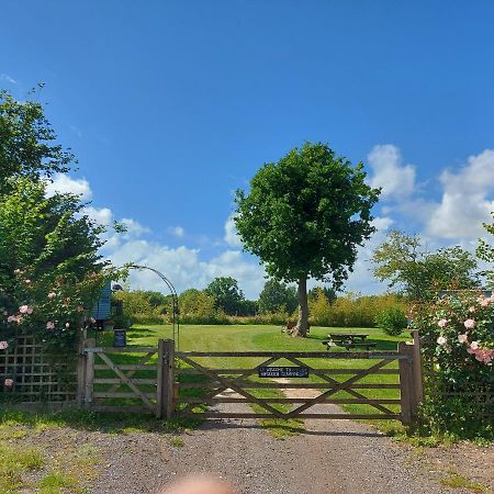 Hopgarden Glamping Luxury Shepherds Huts Wadhurst Eksteriør bilde