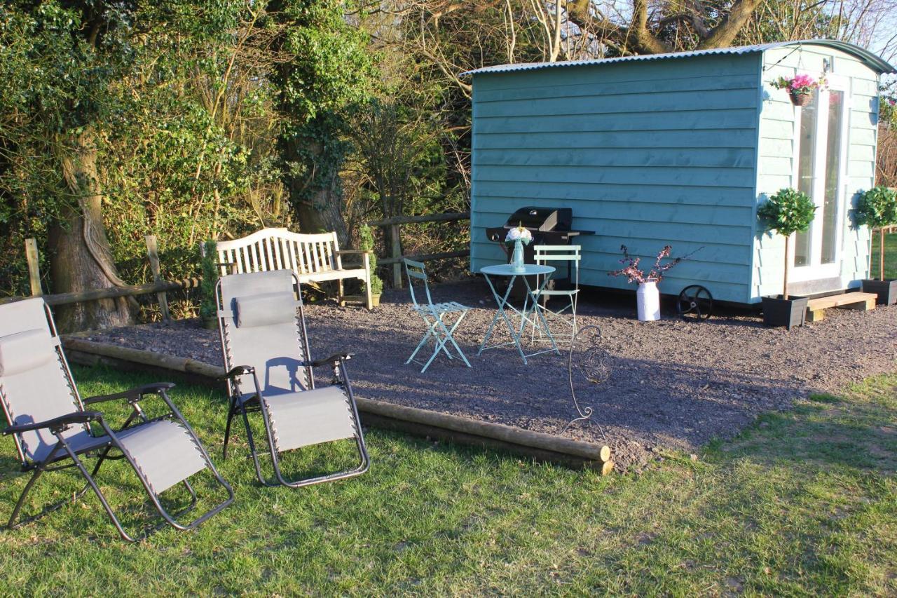 Hopgarden Glamping Luxury Shepherds Huts Wadhurst Eksteriør bilde