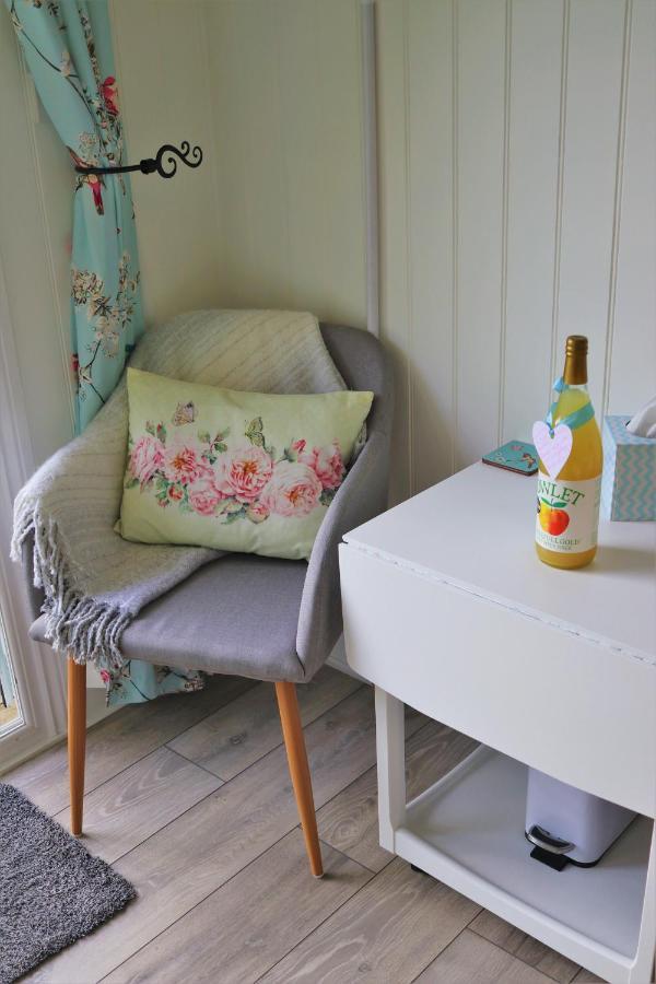 Hopgarden Glamping Luxury Shepherds Huts Wadhurst Eksteriør bilde