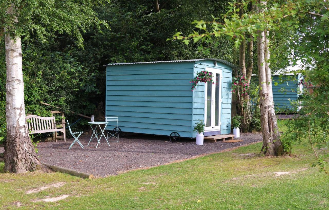 Hopgarden Glamping Luxury Shepherds Huts Wadhurst Eksteriør bilde